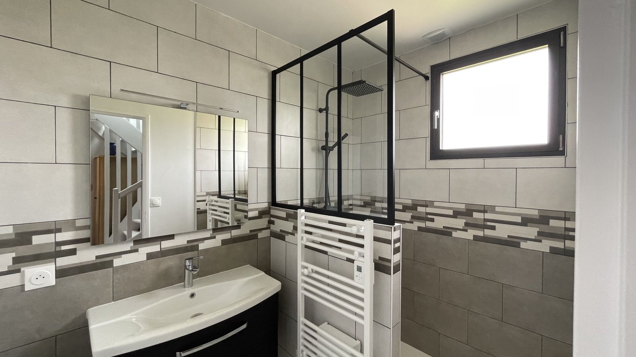 Photo of Bathroom in Saint-Valery-en-Caux