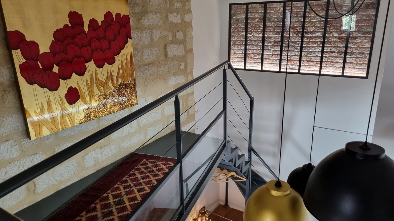 Photo of Others in Comedie