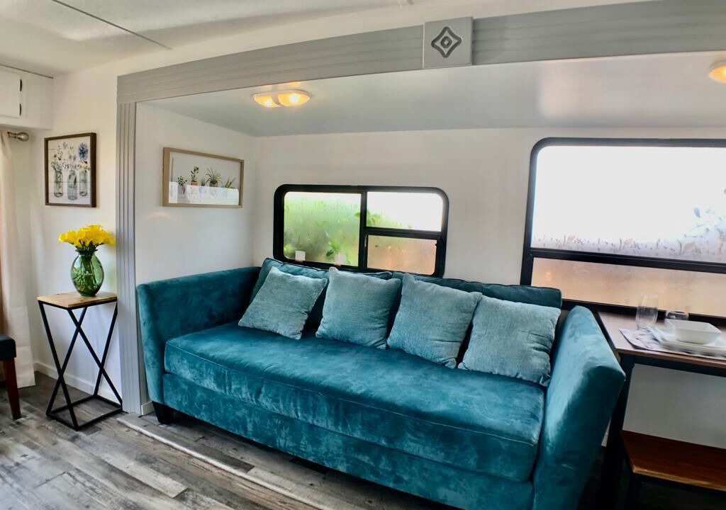 Photo of Livingroom in Castro Valley