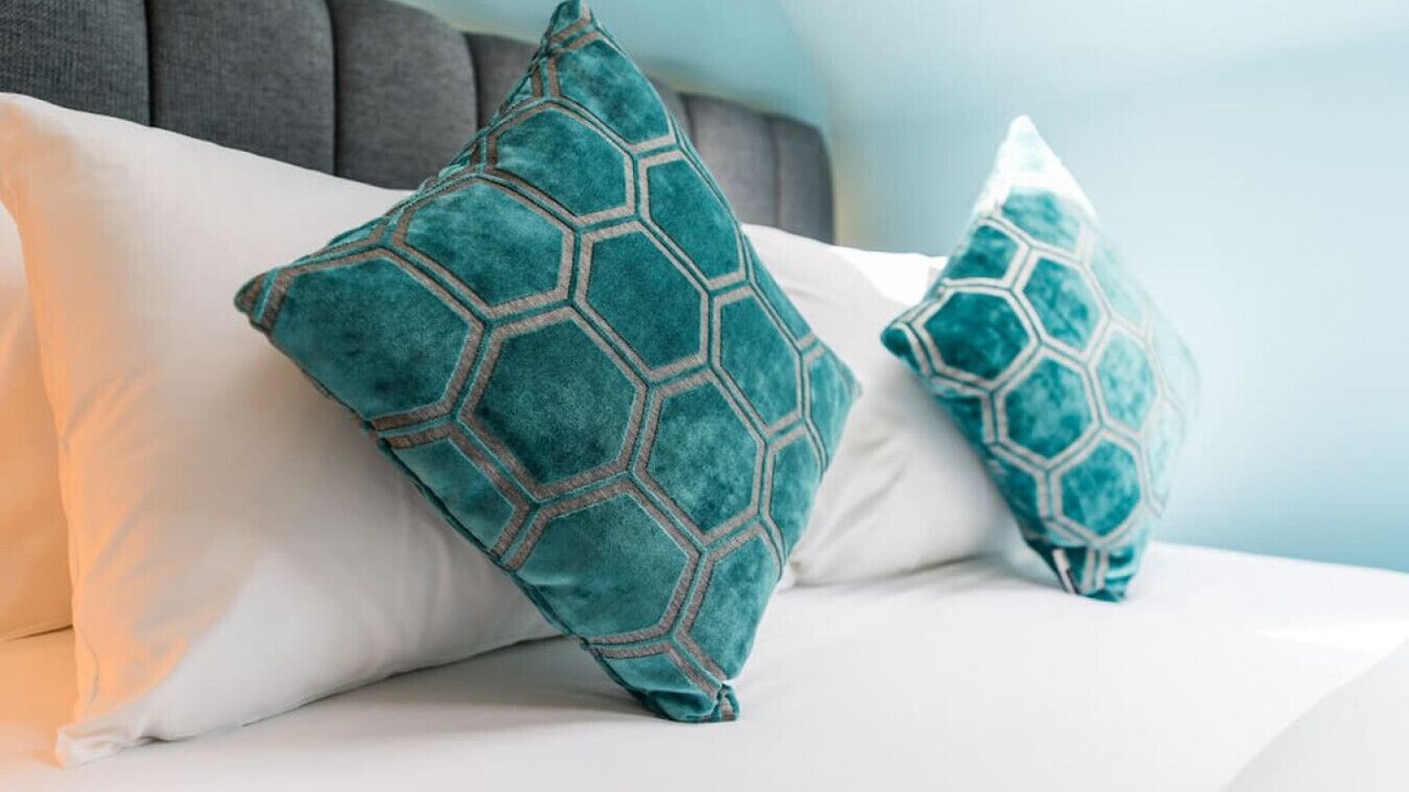 Photo of Bedroom in Roath