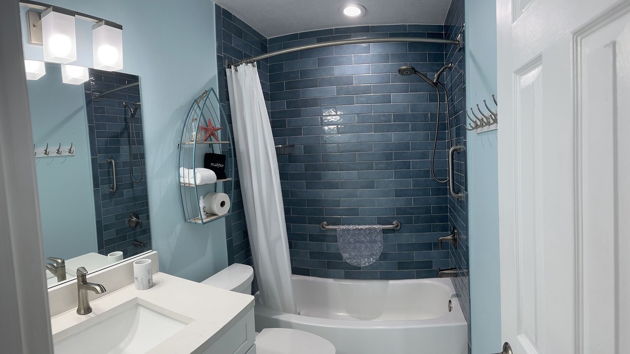 Photo of Bathroom in Belle Vista