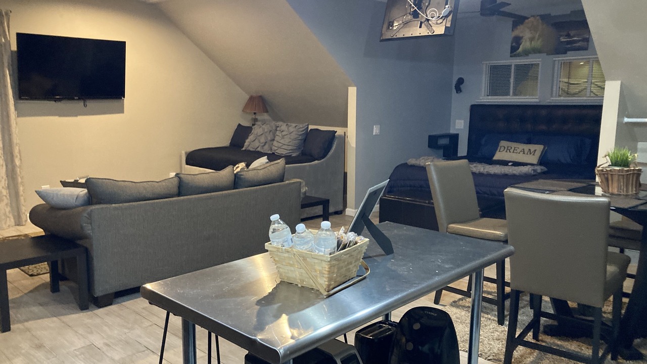Photo of Livingroom in McCormick