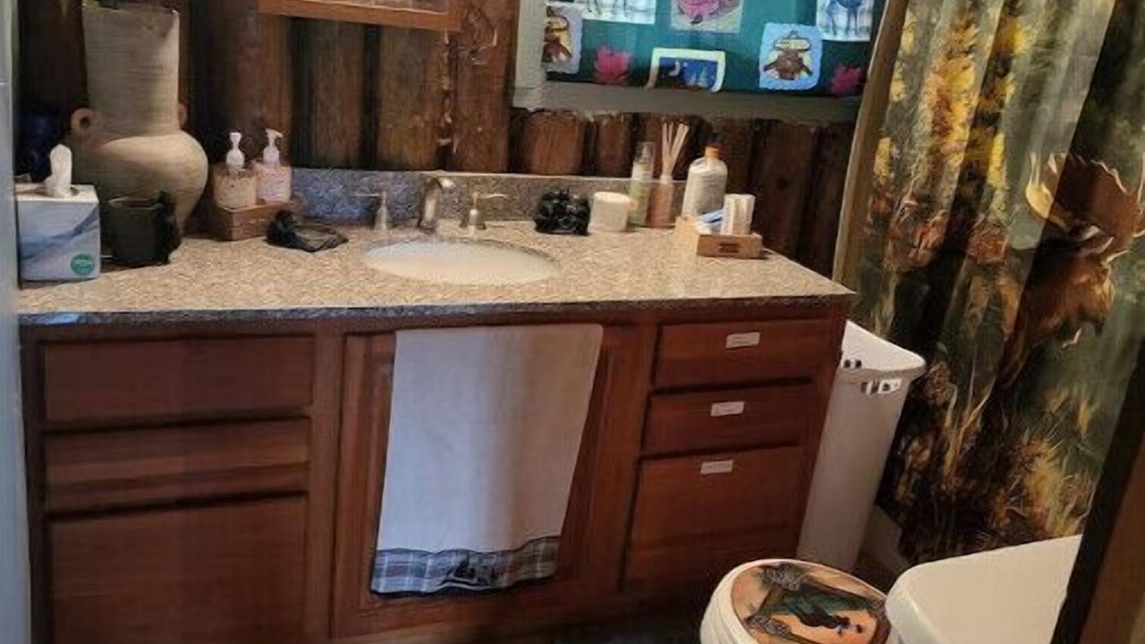 Photo of Bathroom in Baileyville