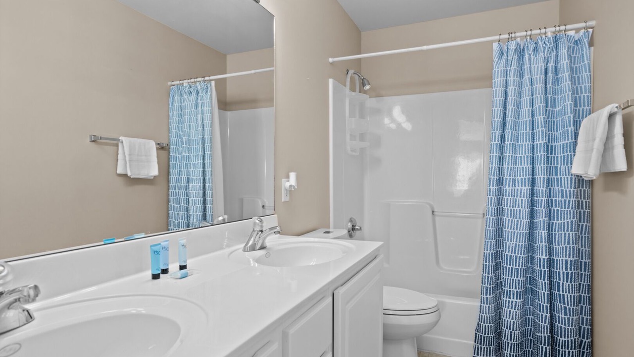Photo of Bathroom in Camdenton