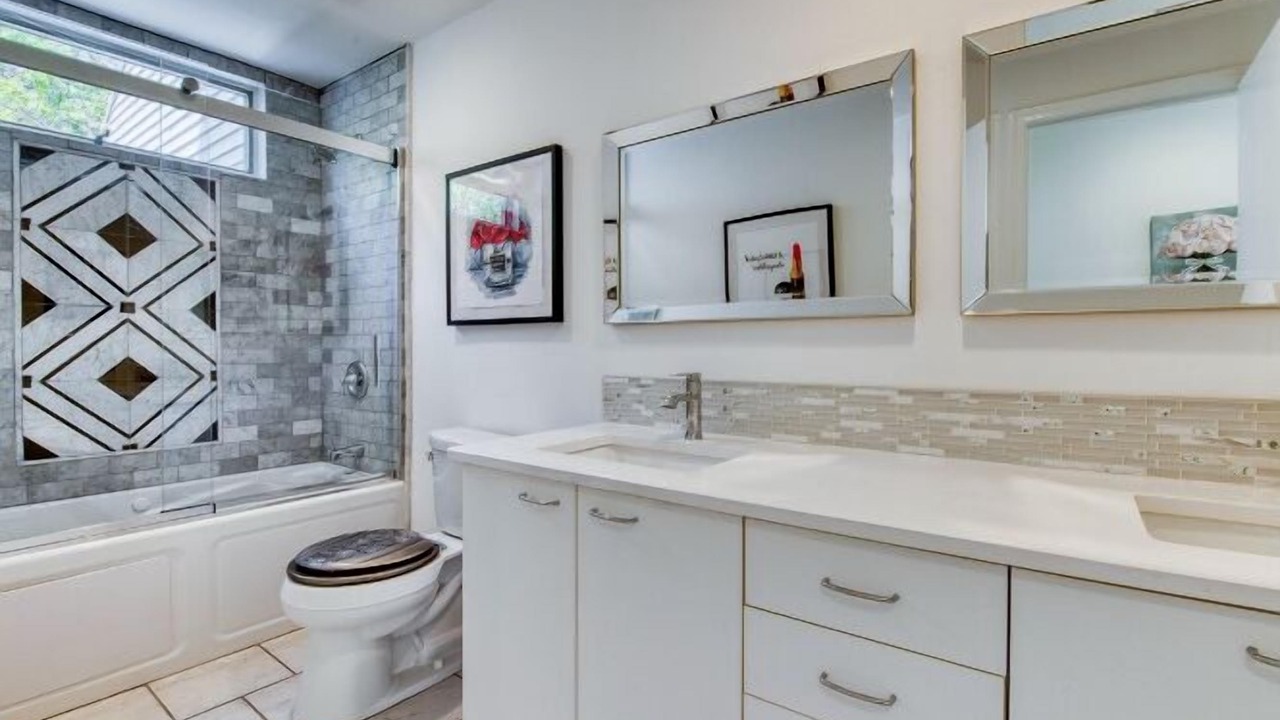 Photo of Bathroom in Jamesport