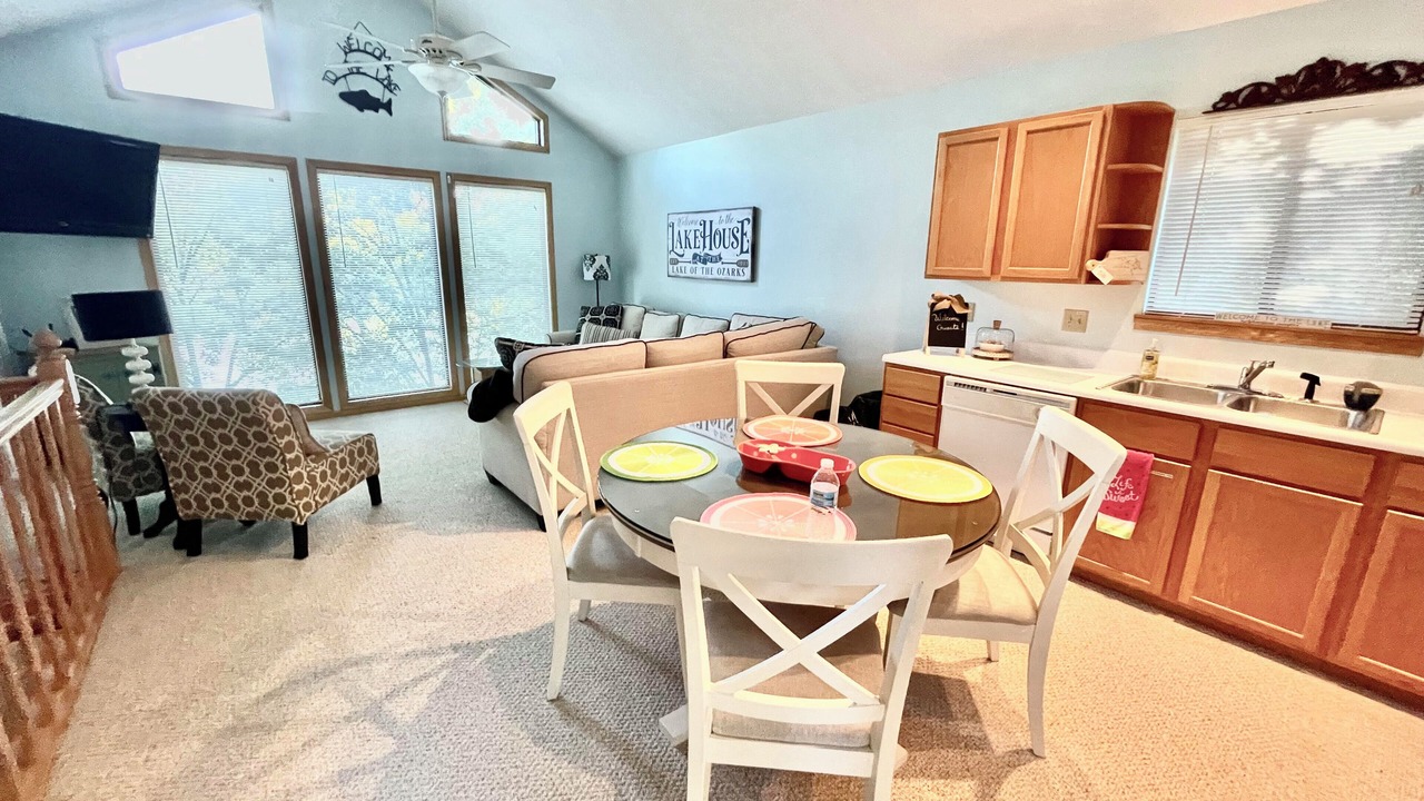Photo of Livingroom in Gravois Mills