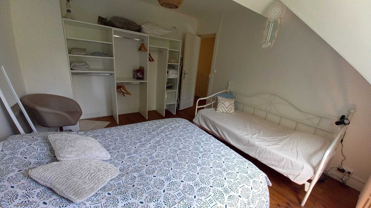 Photo of Bedroom in Nogent-le-Rotrou