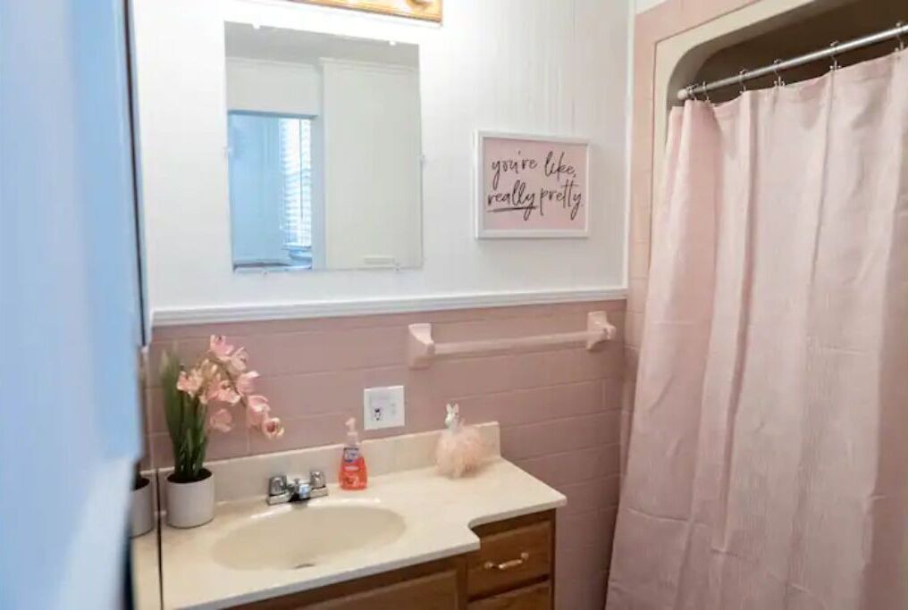 Photo of Bathroom in Summerlee