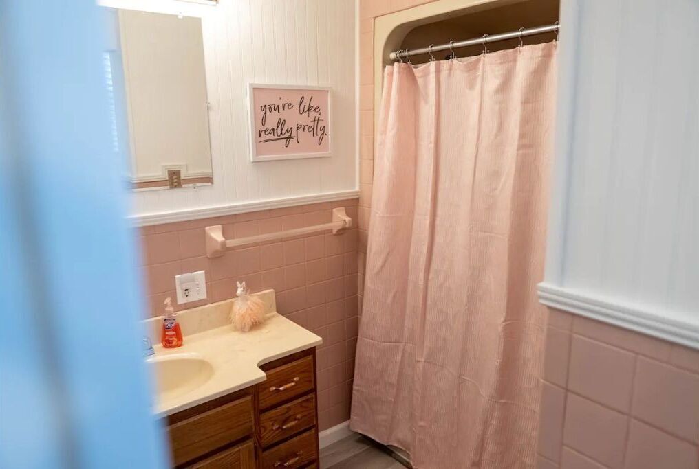 Photo of Bathroom in Summerlee