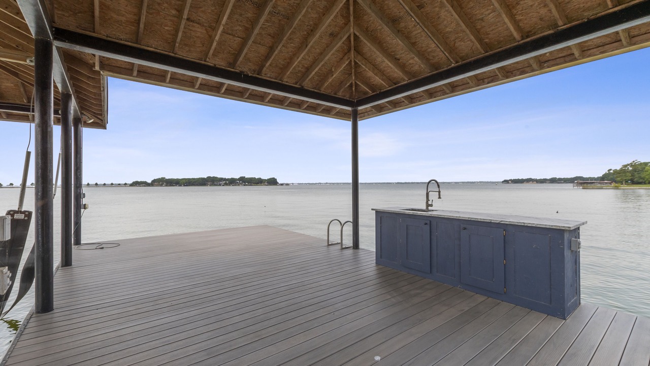 Photo of Outdoor in Carolyn Estates