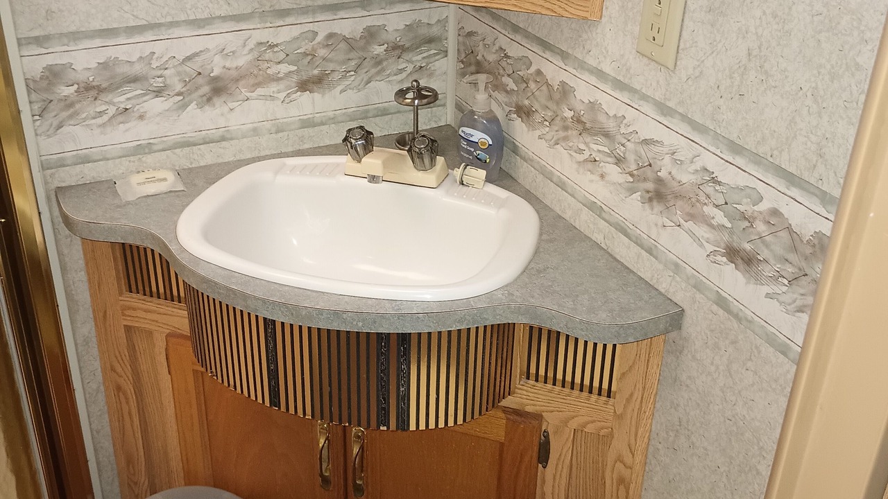 Photo of Bathroom in Foster