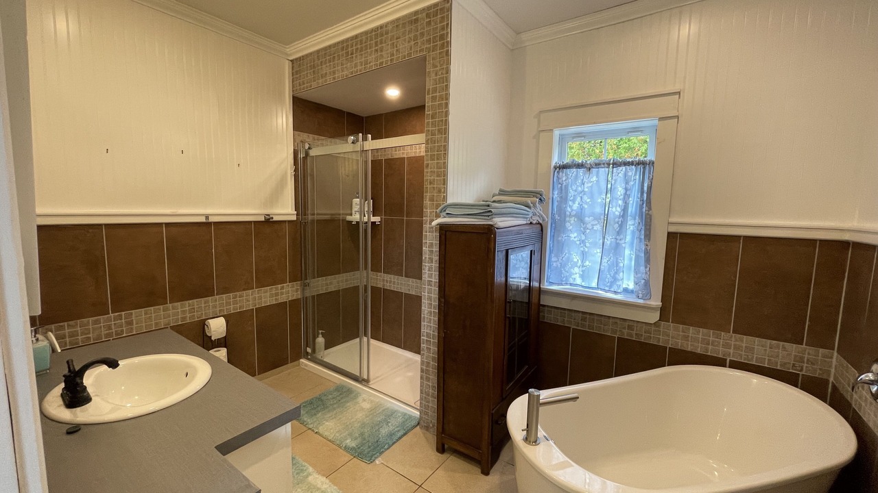 Photo of Bathroom in Tobermory