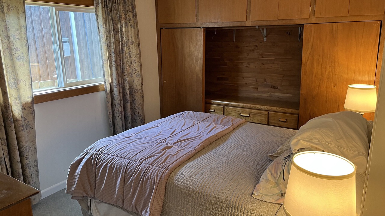 Photo of Bedroom in Anacortes