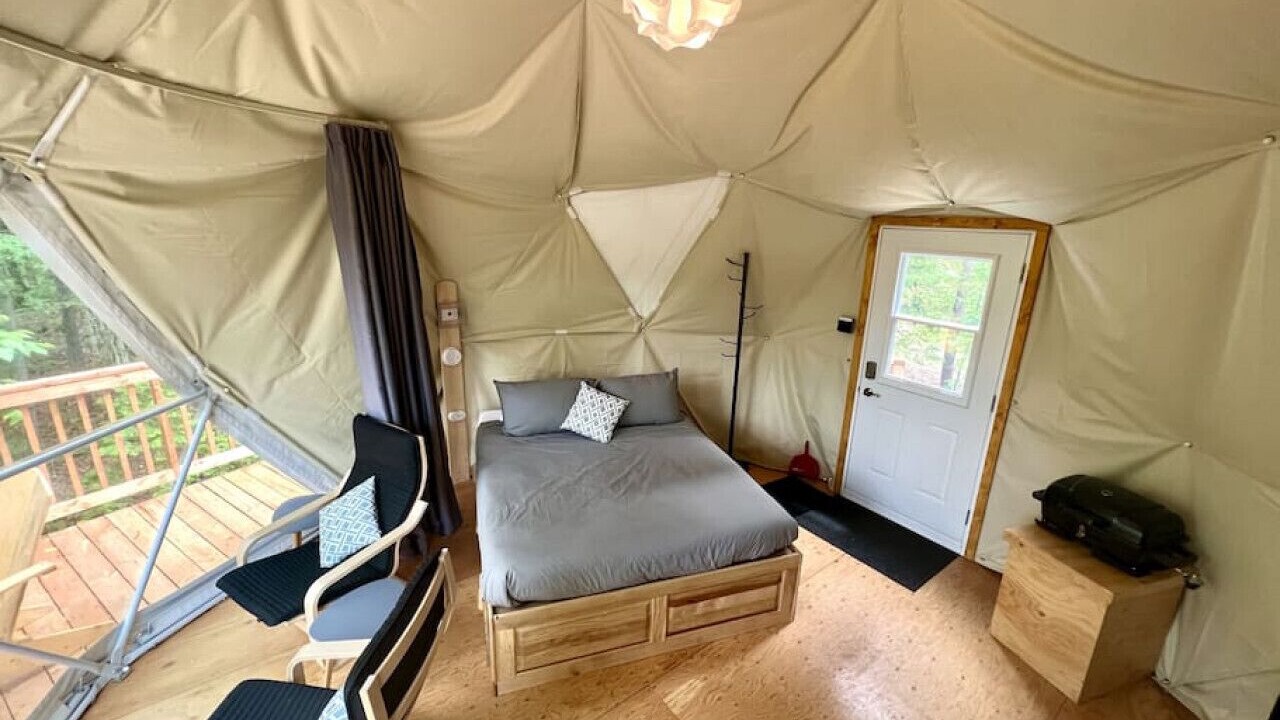 Photo of Bedroom in Saint-Gabriel-de-Valcartier