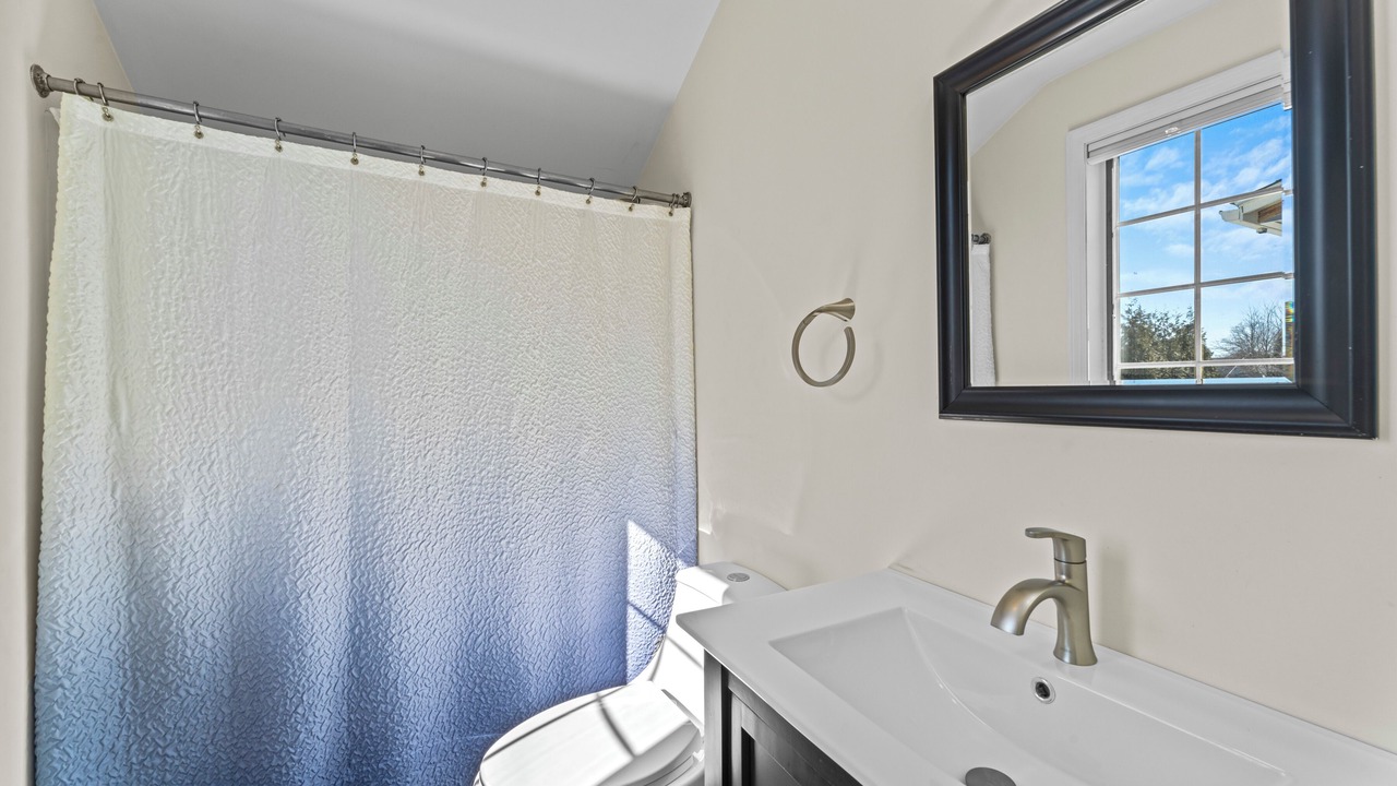 Photo of Bathroom in Groton Long Point