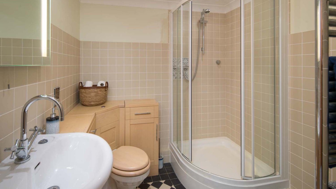 Photo of Bathroom in Nettlestone