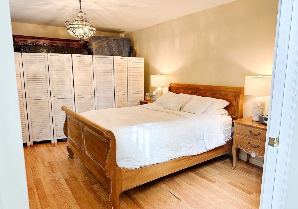 Photo of Bedroom in Greenport West