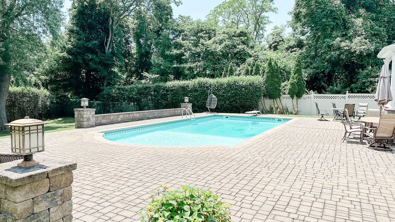 Photo of Outdoor in Greenport West