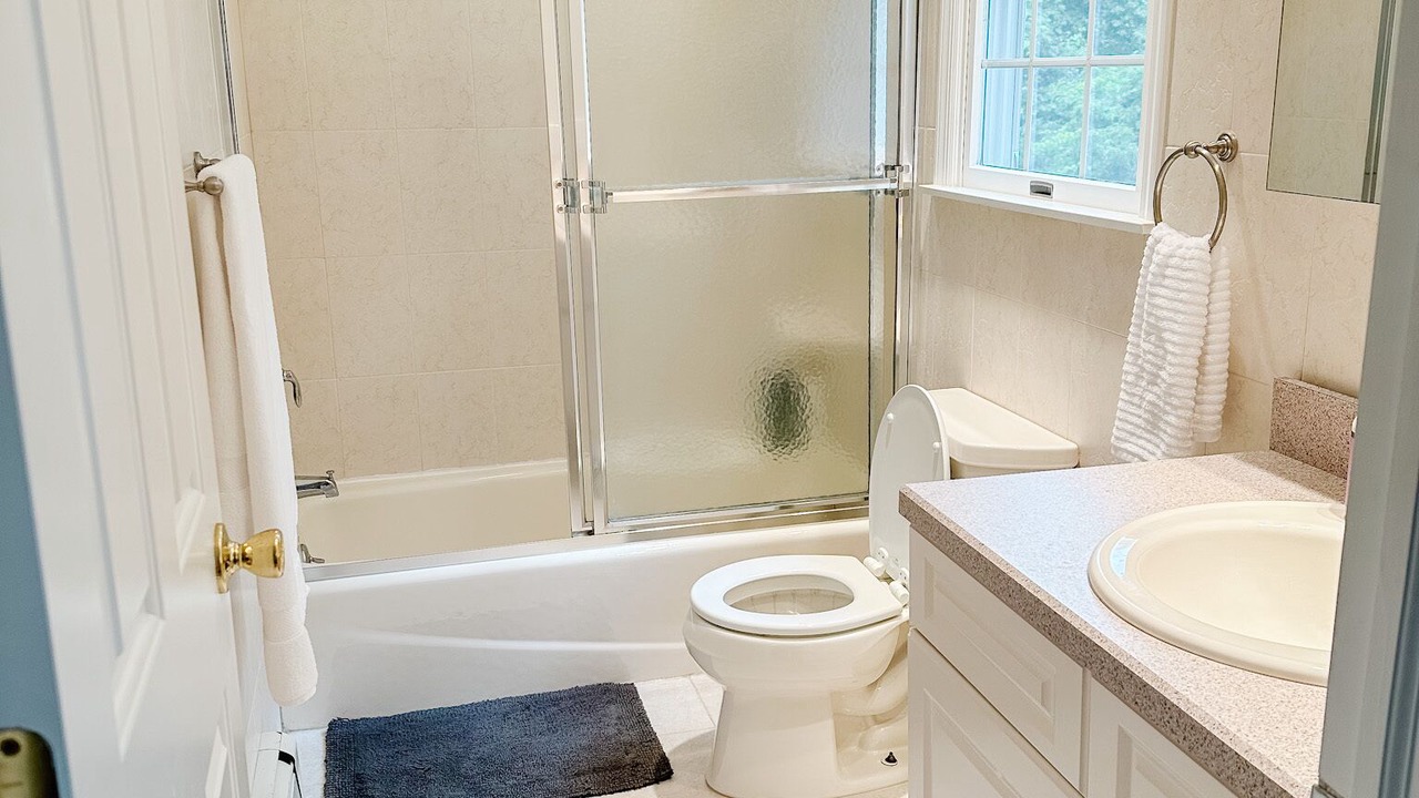 Photo of Bathroom in Greenport West