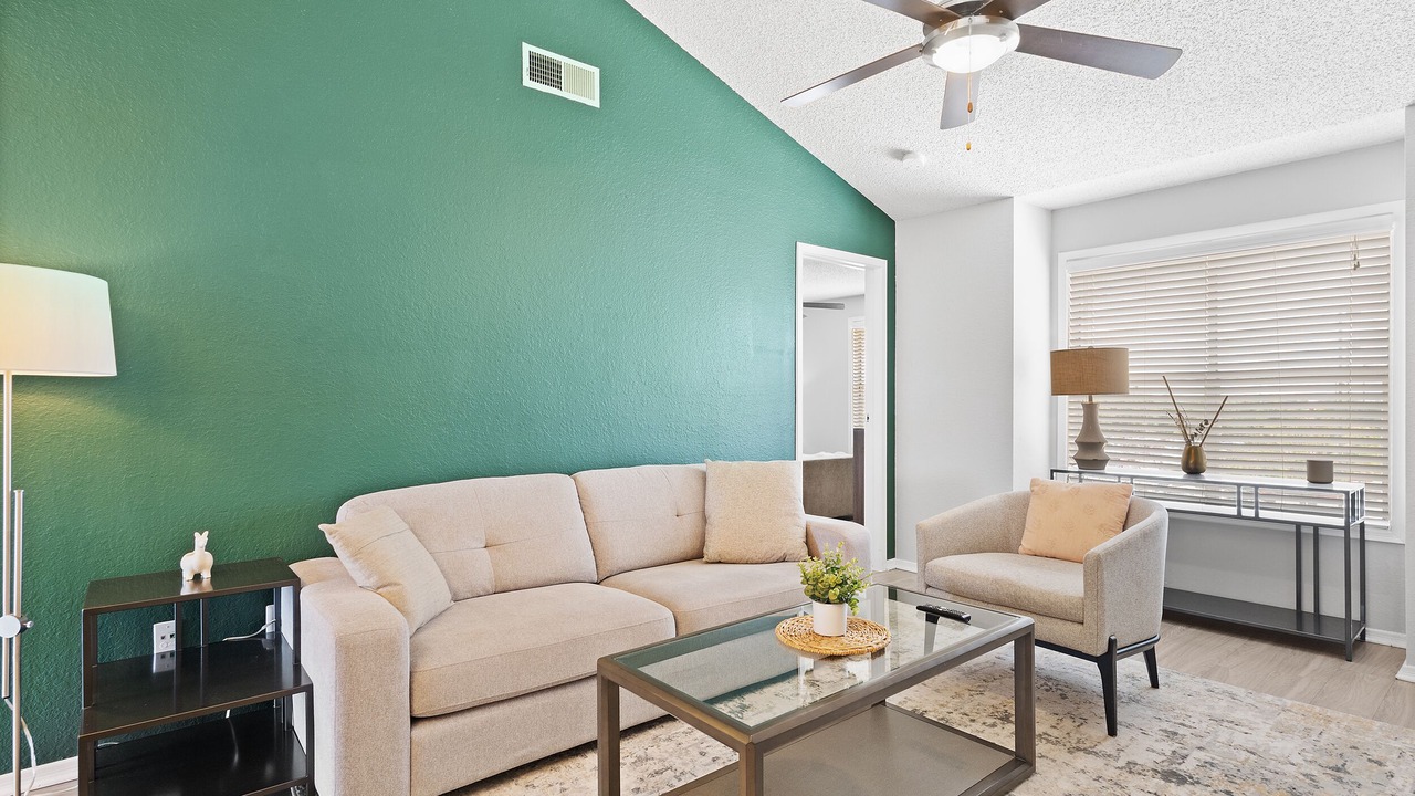Photo of Livingroom in Milwood