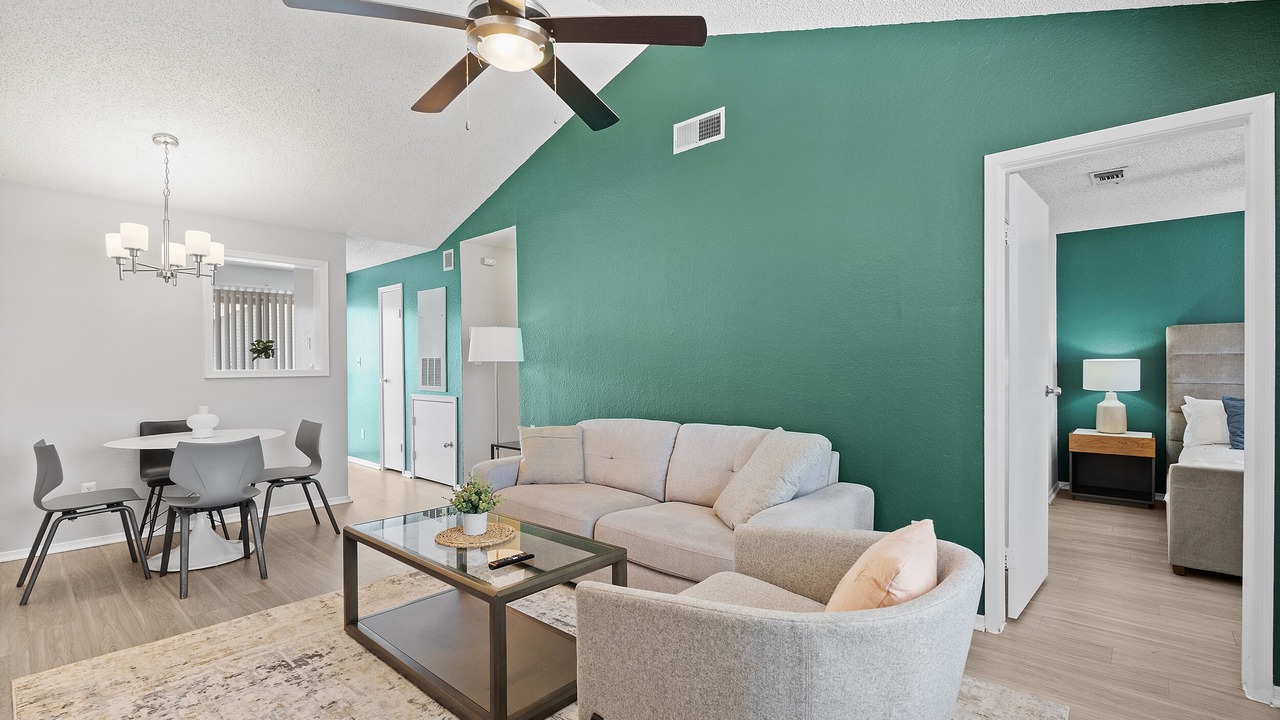 Photo of Livingroom in Milwood