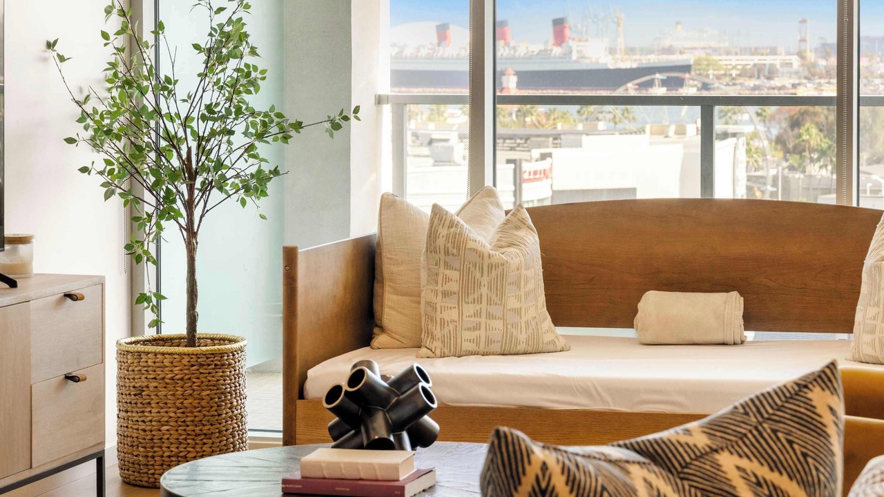 Photo of Bedroom in Waterfront