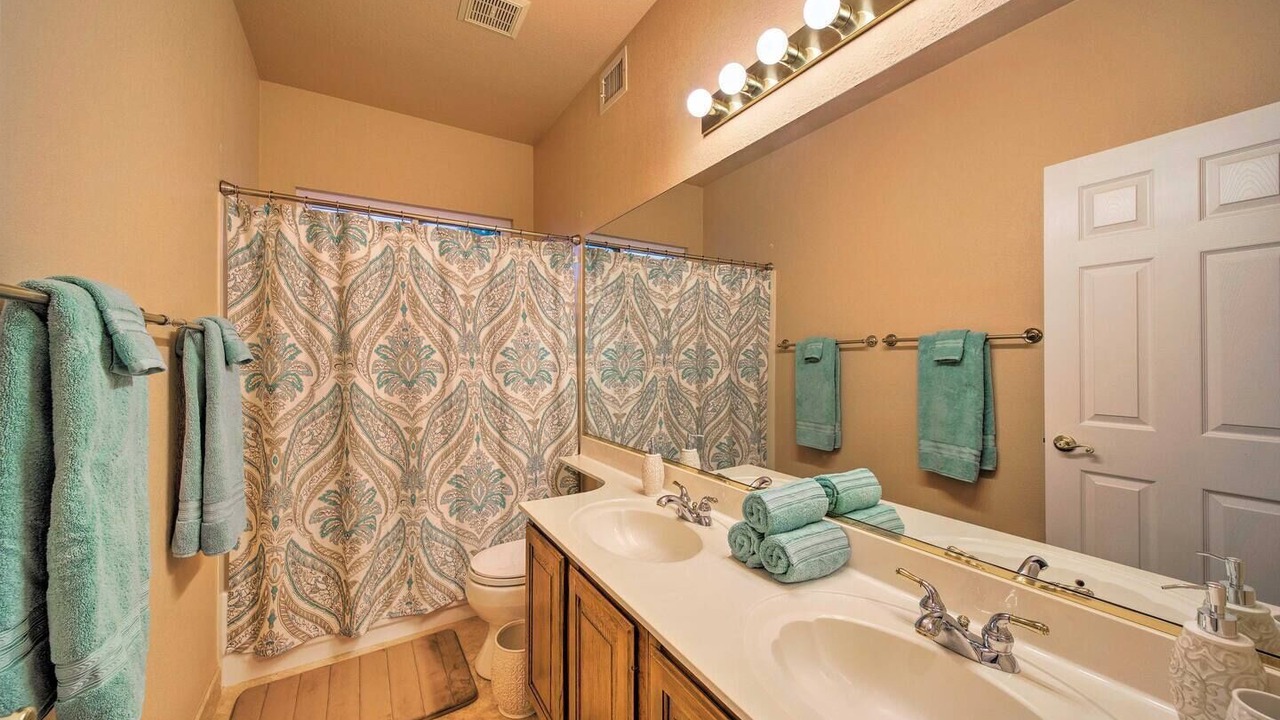 Photo of Bathroom in Foothills