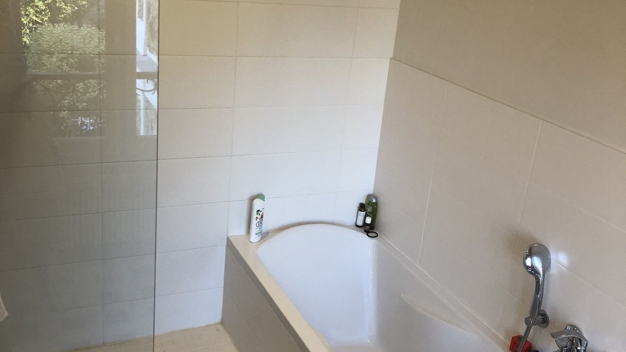 Photo of Bathroom in Saint-Cloud
