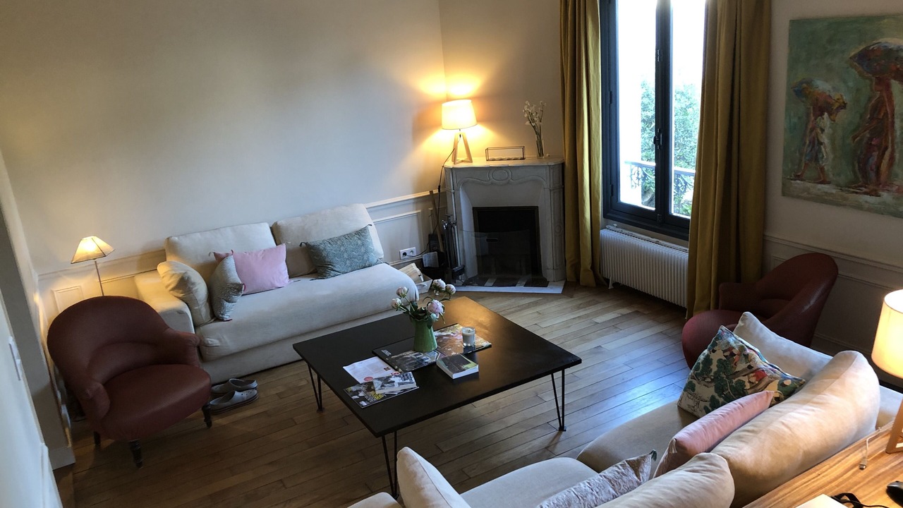 Photo of Livingroom in Saint-Cloud
