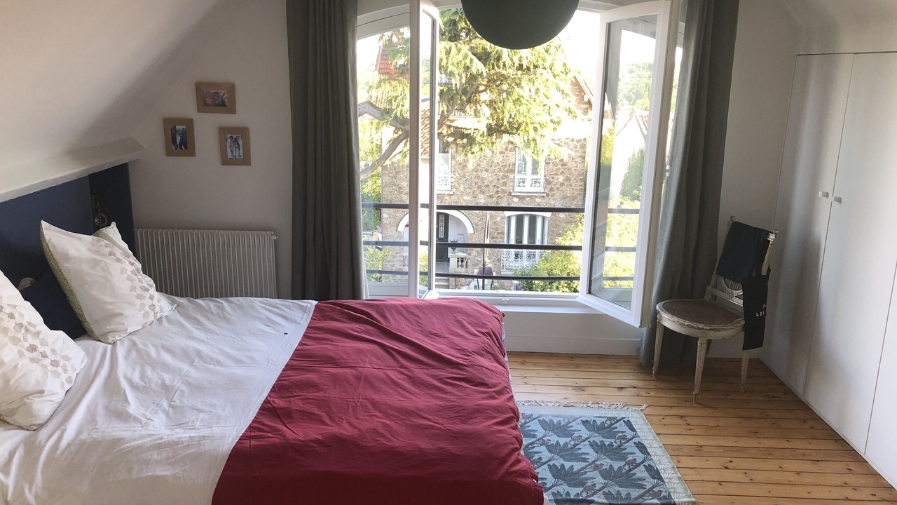 Photo of Bedroom in Saint-Cloud