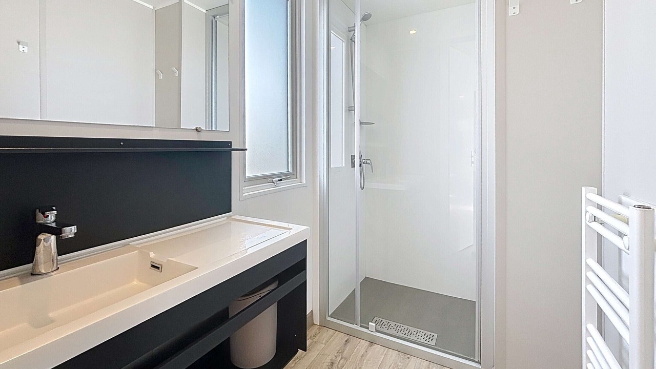 Photo of Bathroom in Jullouville