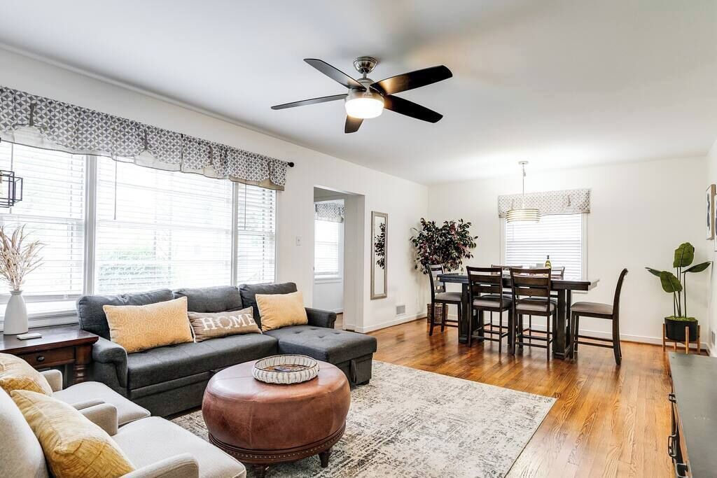 Photo of Livingroom in Richmond