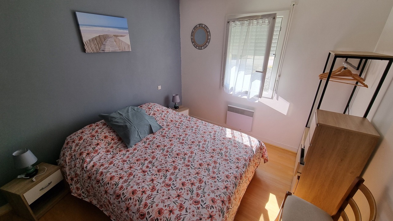Photo of Bedroom in Saint-Molf