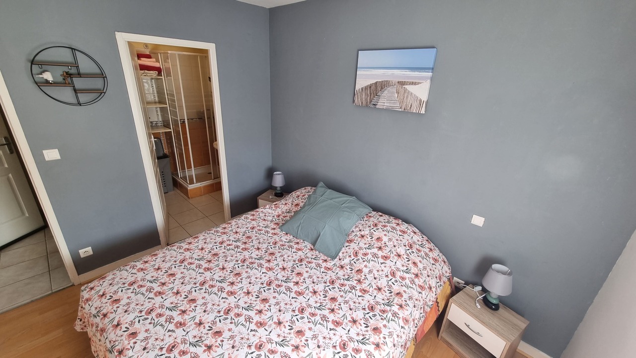 Photo of Bedroom in Saint-Molf