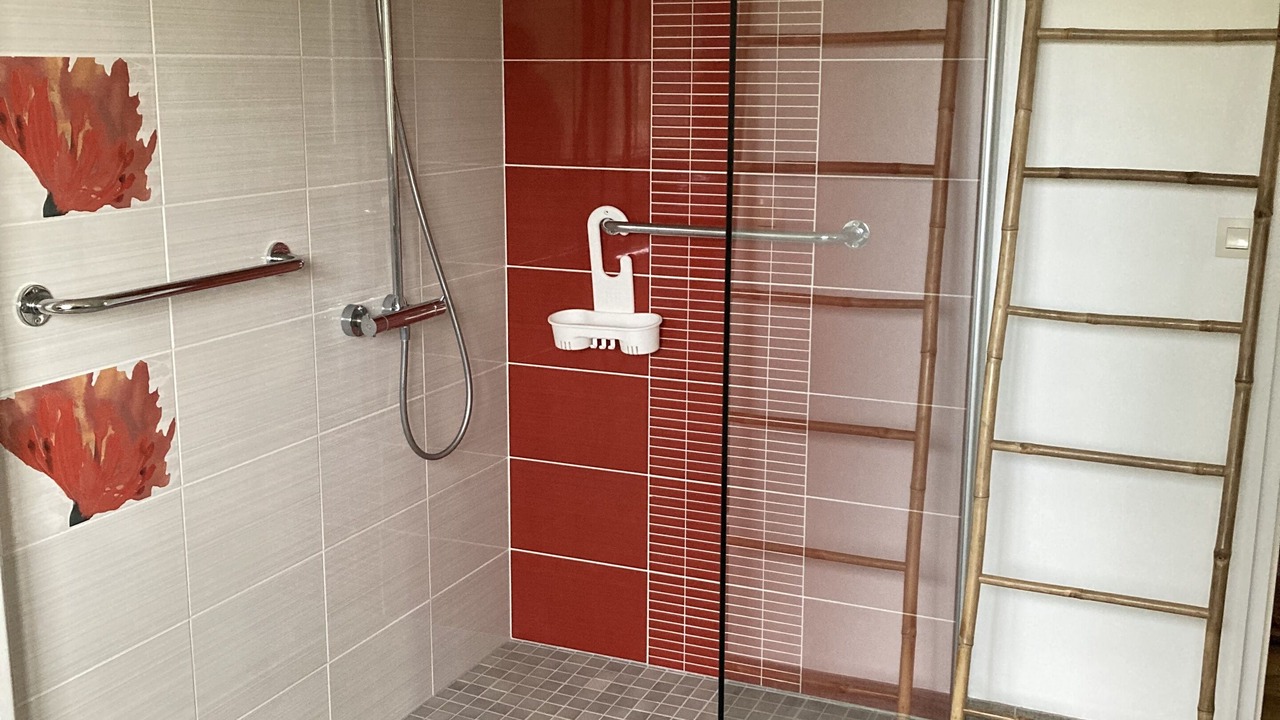 Photo of Bathroom in Erquy