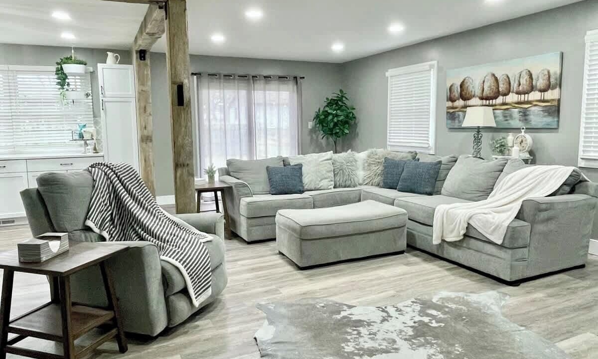 Photo of Livingroom in Greenwood