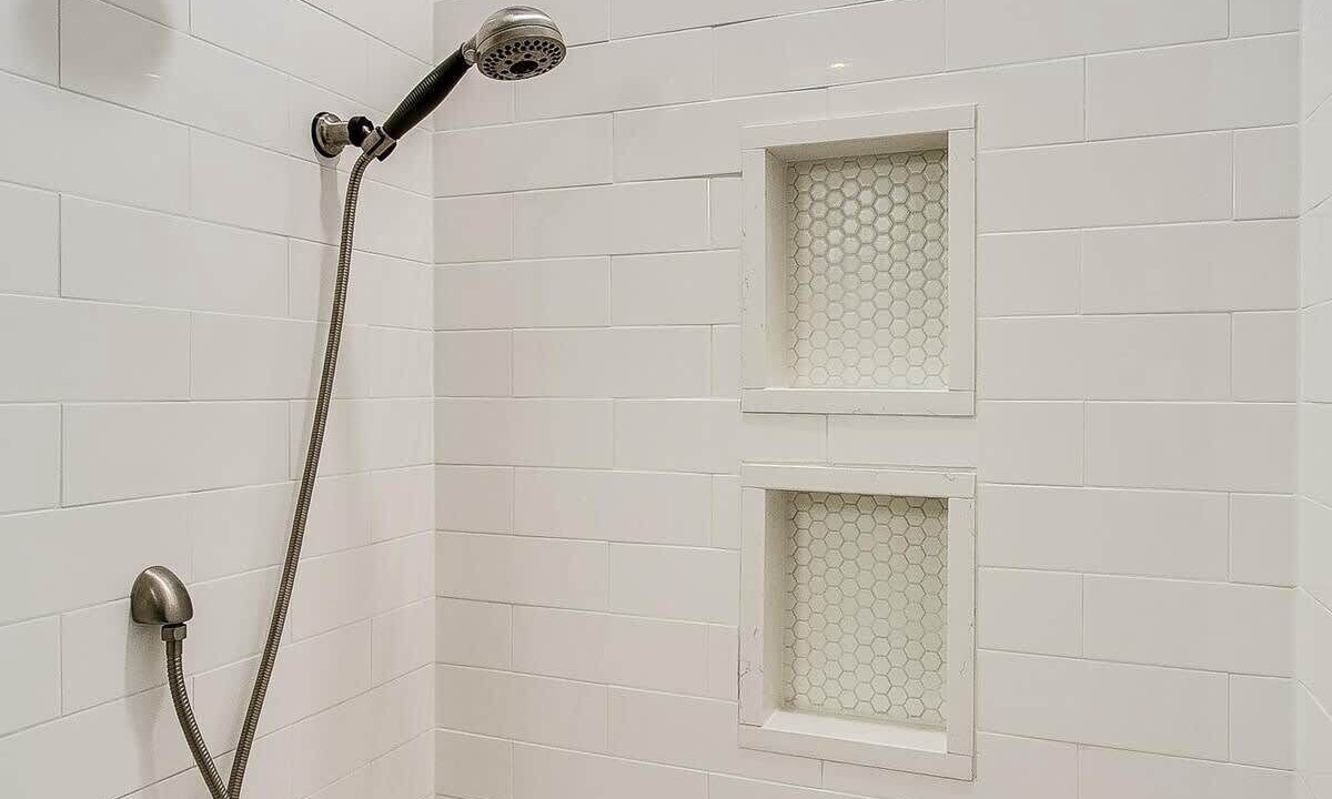 Photo of Bathroom in Cherokee Triangle