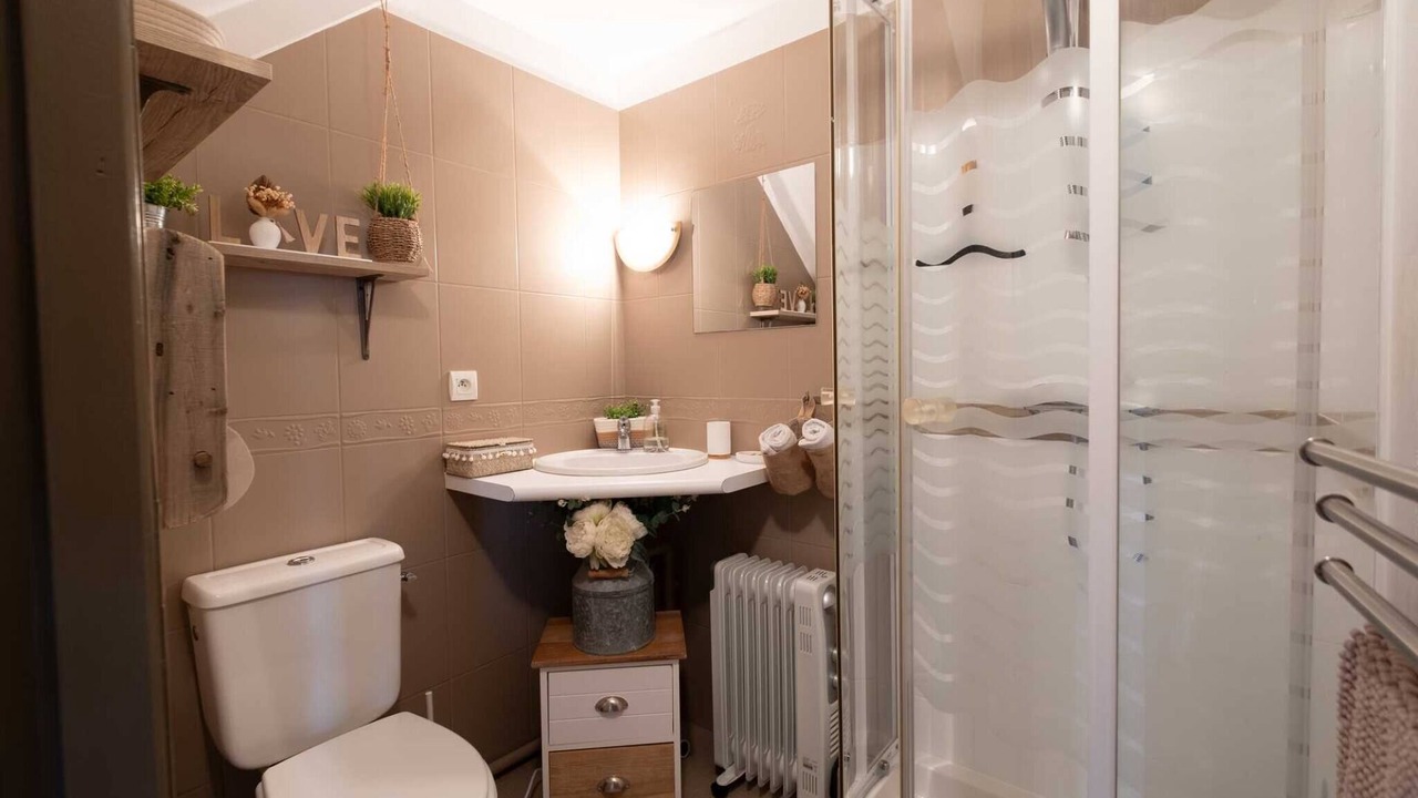 Photo of Bathroom in Teillet