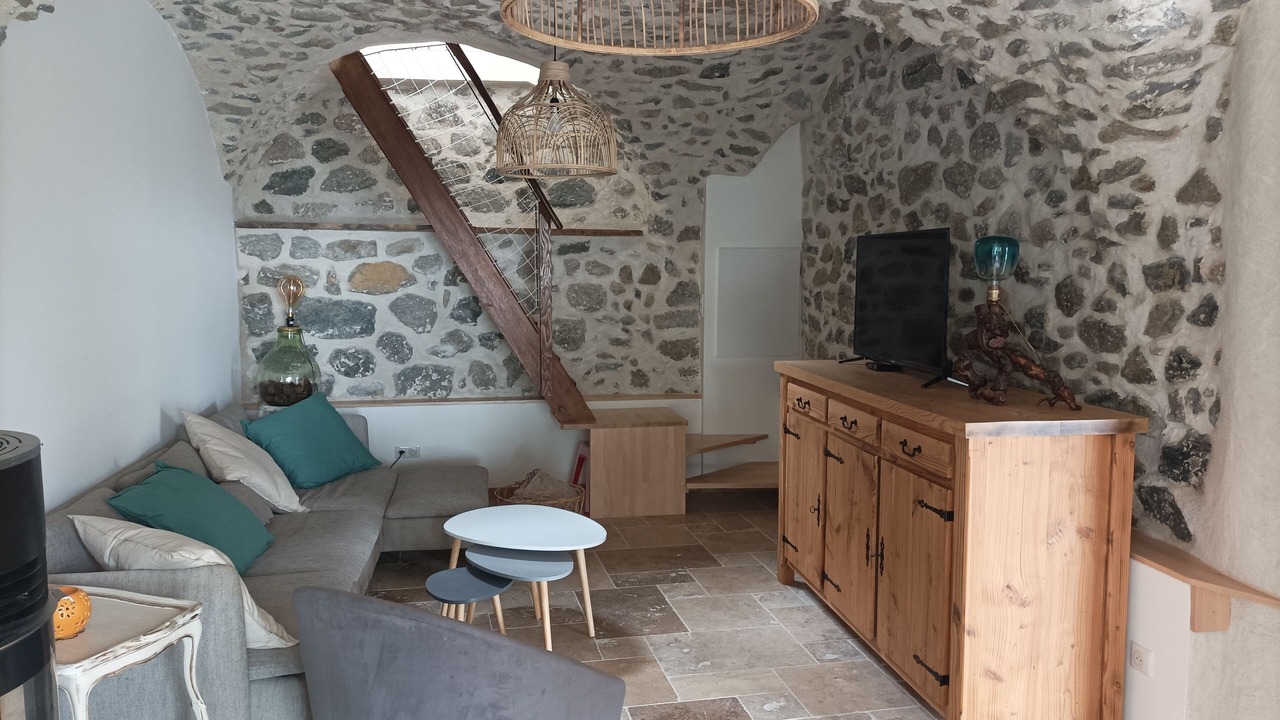 Photo of Livingroom in Saint-Firmin