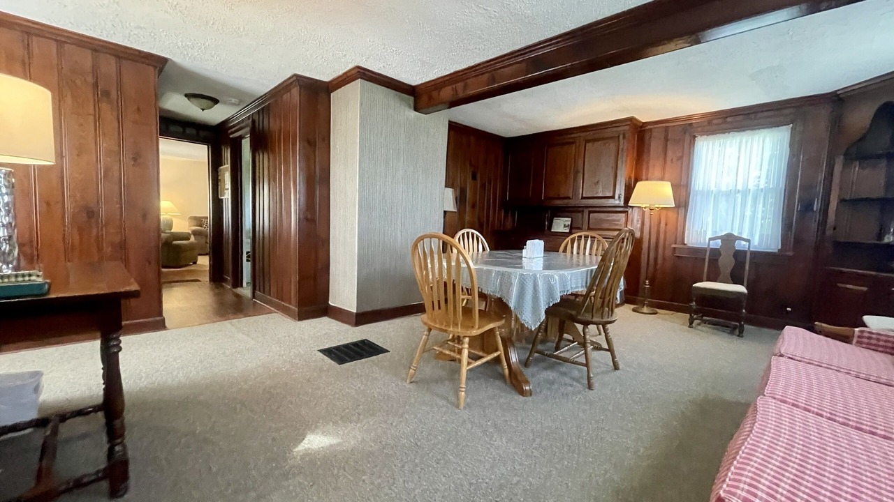 Photo of Livingroom in Pulaski