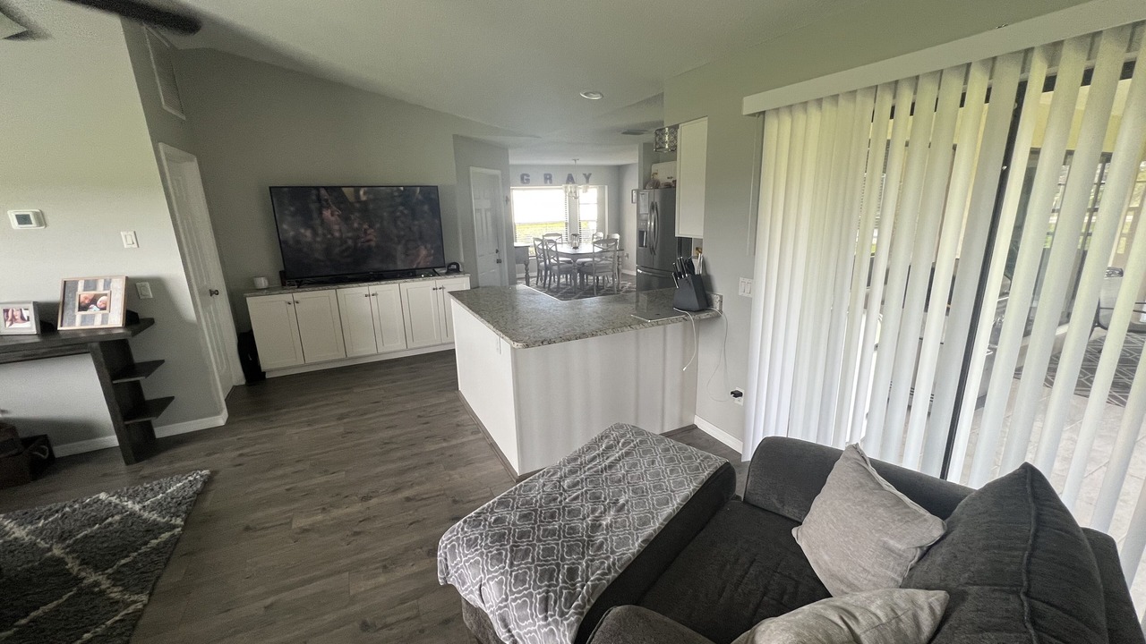 Photo of Livingroom in Deep Creek