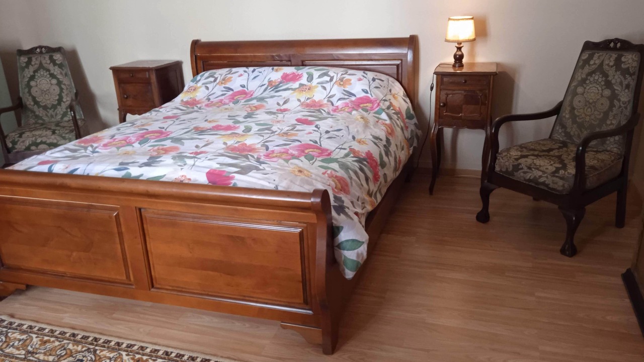 Photo of Bedroom in Sille-le-Guillaume