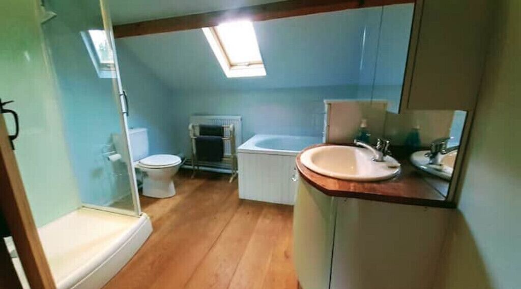 Photo of Bathroom in Saint-Pierre-sur-Orthe