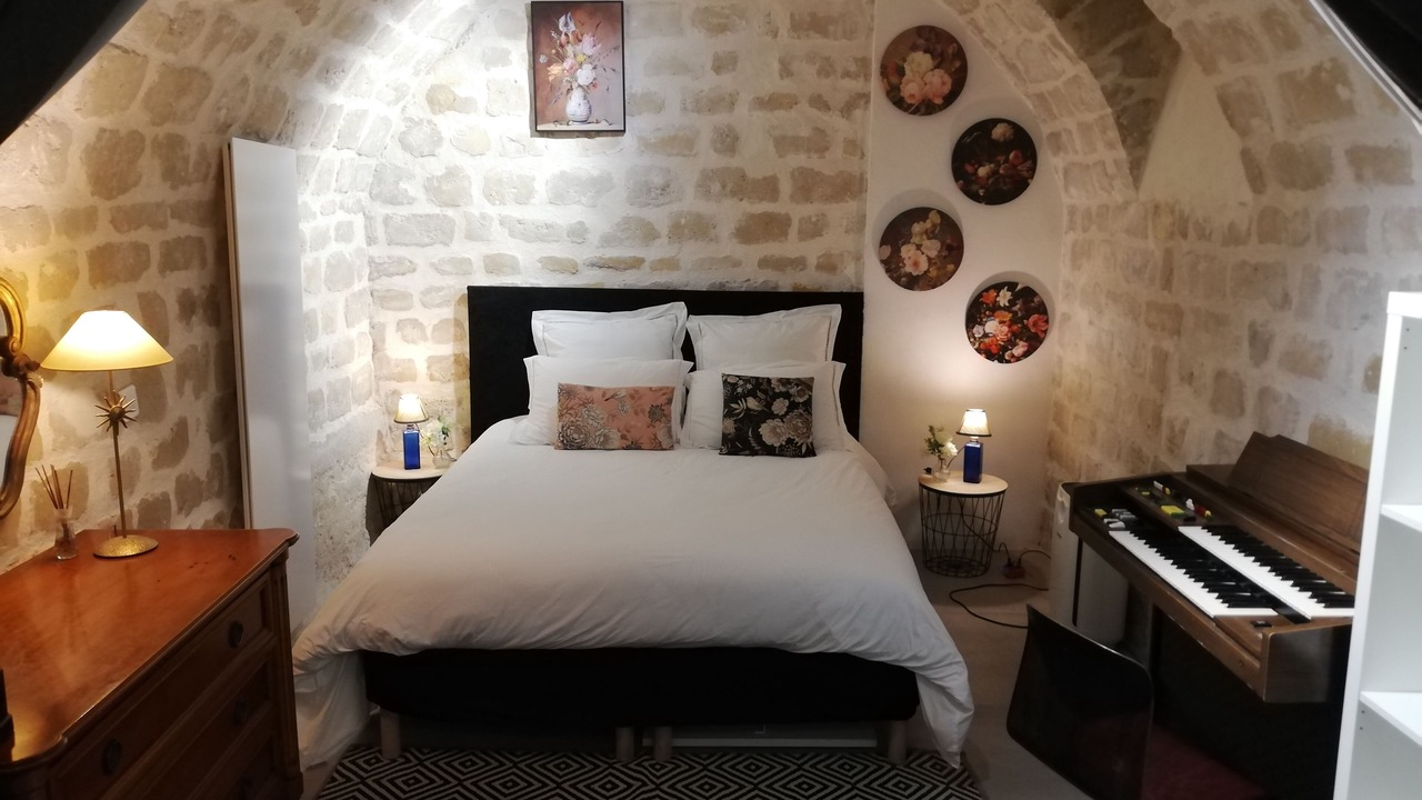 Photo of Bedroom in Arts-et-Metiers