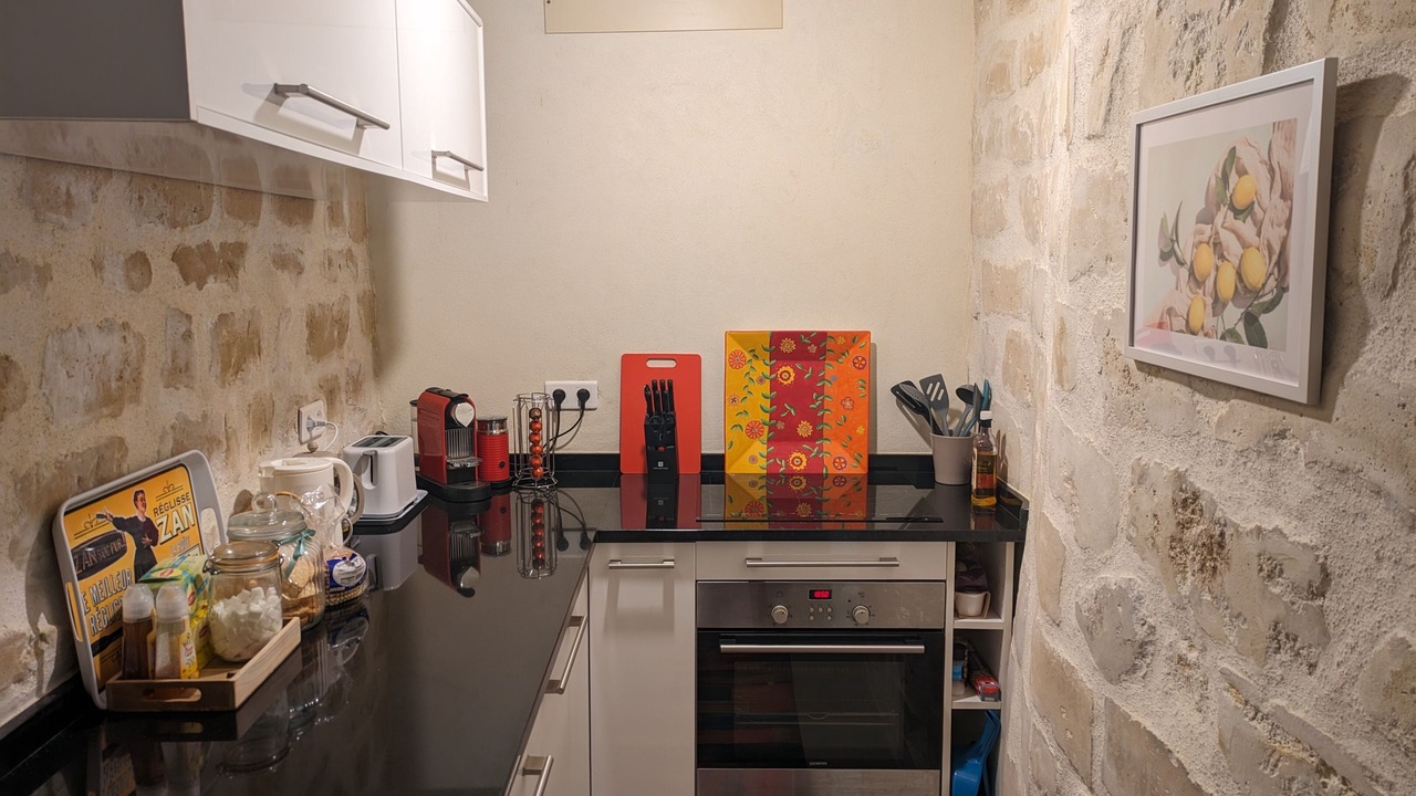 Photo of Kitchen in Arts-et-Metiers