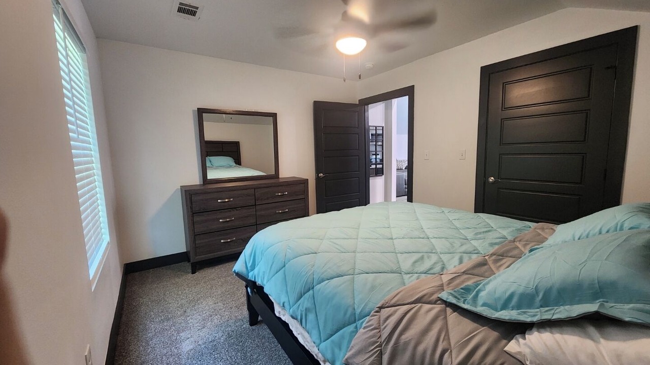 Photo of Bedroom in Lakeview  Jefferson County