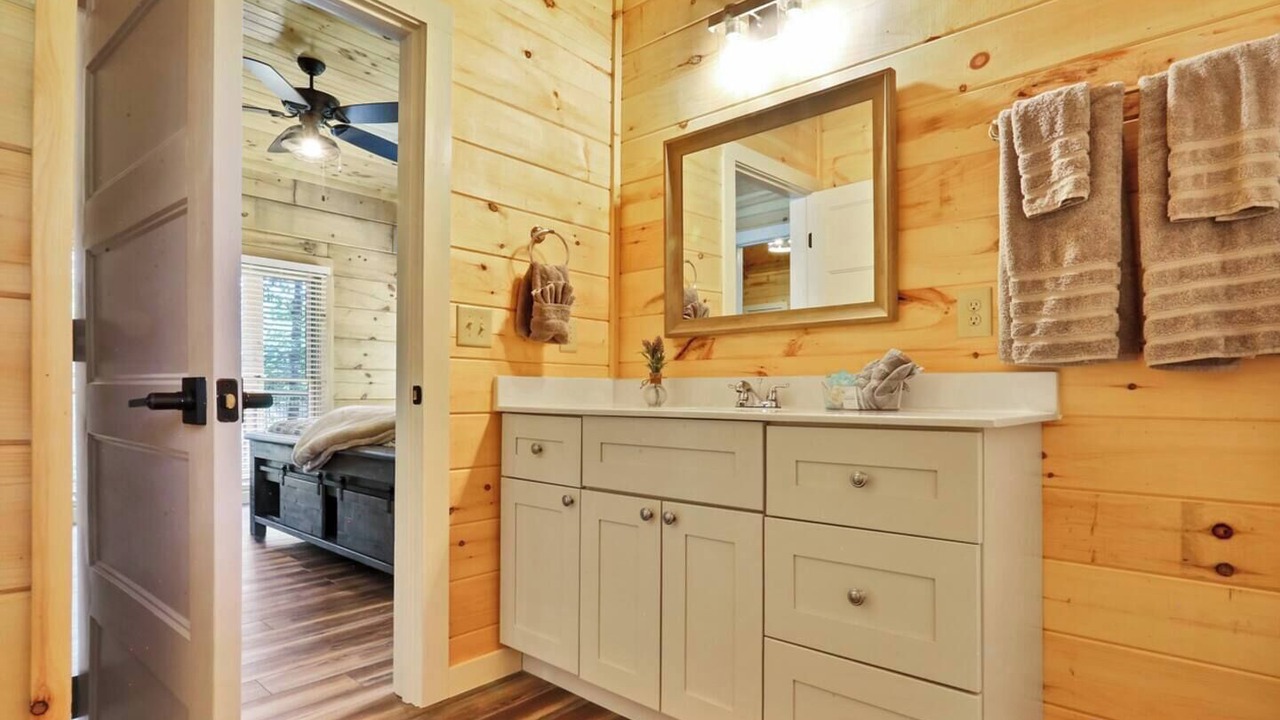 Photo of Bathroom in Six Mile