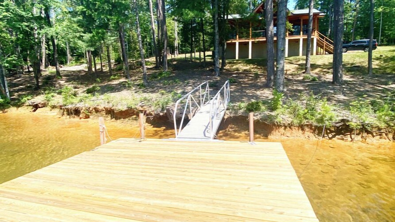 Photo of Outdoor in Six Mile