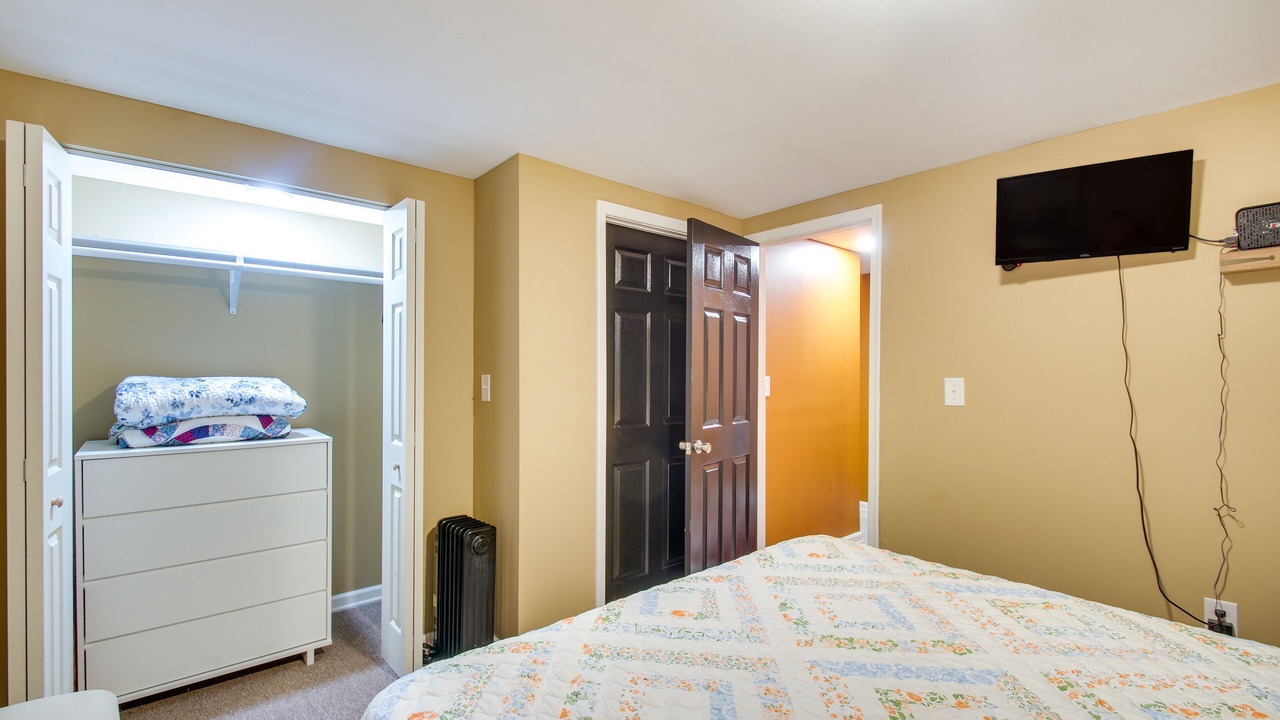 Photo of Bedroom in Lynchburg