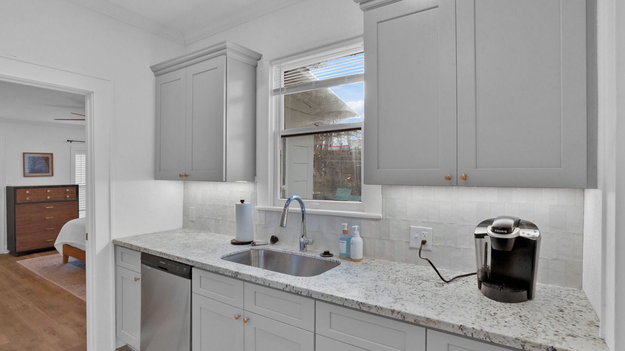 Photo of Kitchen in Highland Historic District